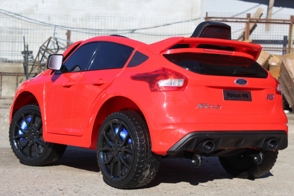 Masinuta electrica Ford Focus RS rosu pentru copii [5]
