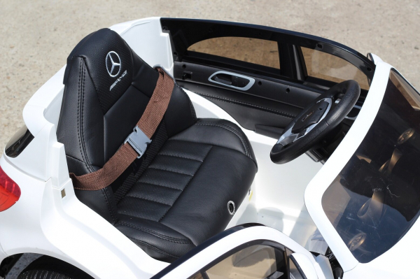 Masinuta electrica copii premium Mercedes AMG alba [6]