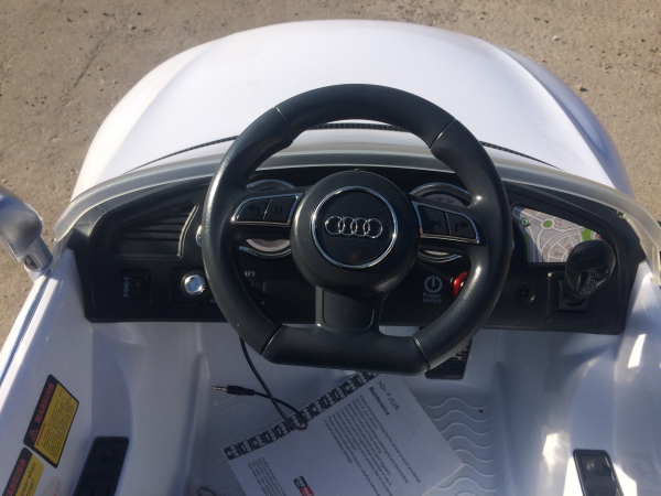 Masinuta electrica Audi RS5 2x35W STANDARD 12V MP3 #ALB [5]