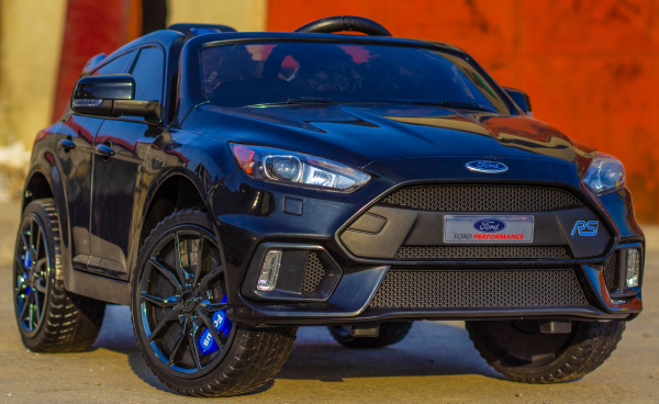 Masinuta electrica pentru copii Ford Focus RS negru [2]