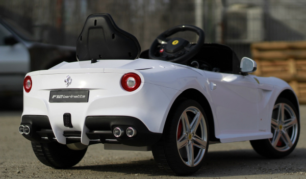 Masinuta electrica Ferrari F12 1x 25W STANDARD 12V #Alb [6]
