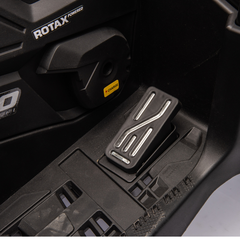 ATV electric pentru 2 copii Can Am Outlender 800W 24V Bombardier, culoare neagra [8]