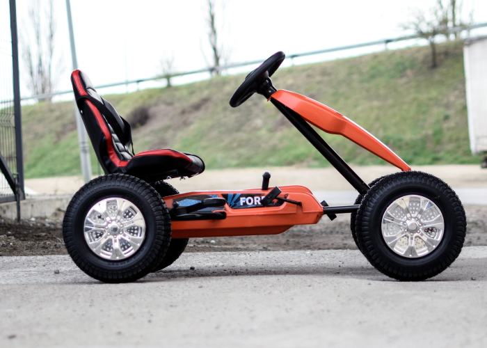 GO Kart cu pedale, pentru copii, de la FORD, cu ROTI Gonflabile si scaun tapitat, culoare portocalie [4]