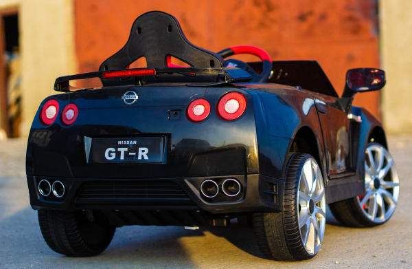 Masinuta electrica Nissan GTR R35 pentru copii 2-6 ani [5]