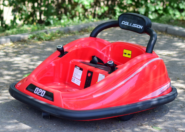 Masinuta busitoare cu RC, Kinderauto Super Collision 70W 12V culoare Rosie [3]