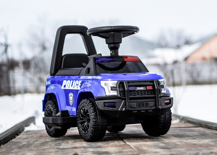 Masinuta electrica de politie Kinderauto Police 30W 6V cu megafon si music player, bluetooth, culoare Albastru [2]