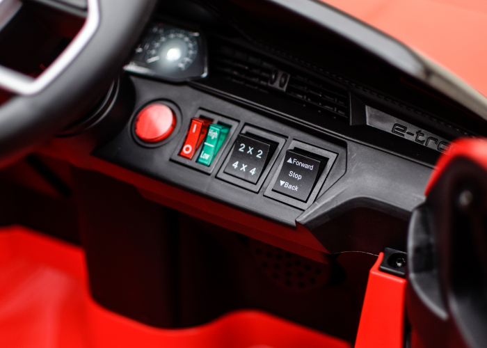 Masinuta electrica 4x4  Audi E-tron Sportback 12V 140W culoare Rosie [10]