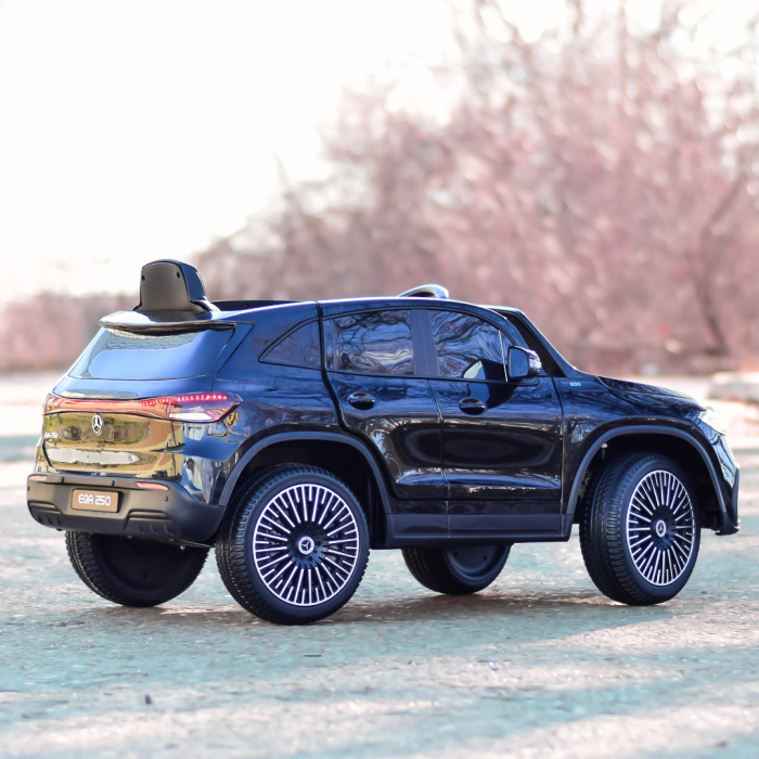 Masinuta electrica 4x4, pentru copii, Mercedes EQA 140W 12V premium, culoare Negru [9]