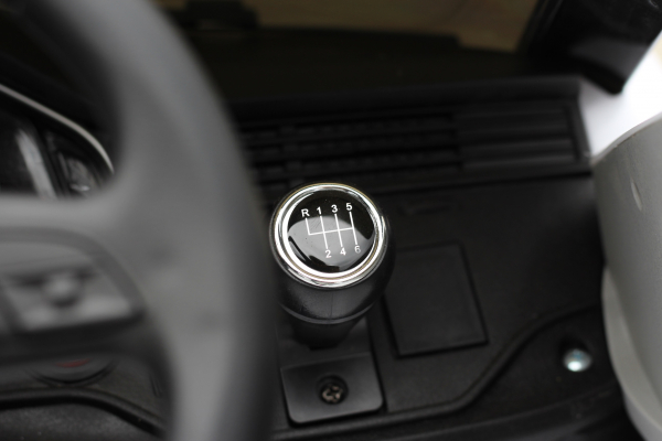 Masinuta electrica Audi Q8 STANDARD 12V #Alb [7]