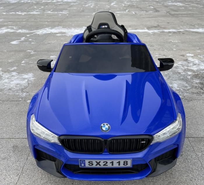 Masinuta electrica albastra pentru copii BMW M5, scaun tapitat si roti moi [3]