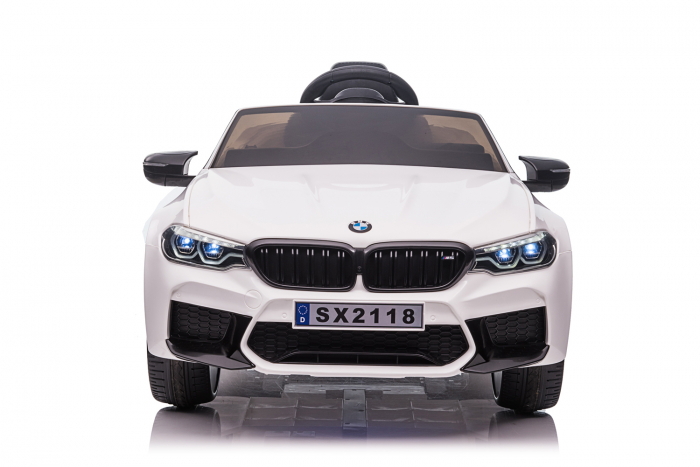 Masinuta electrica alba, Bmw M5 Competition pentru copii 2-8 ani [2]