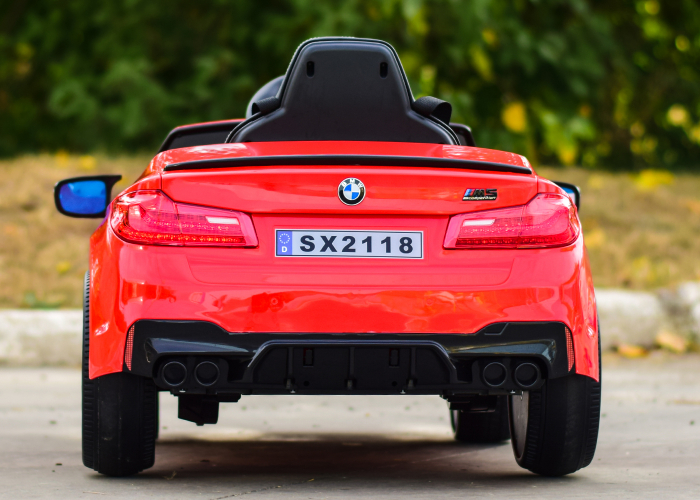 Masinuta electrica Bmw M5 Competition pentru copii 2-7 ani [8]