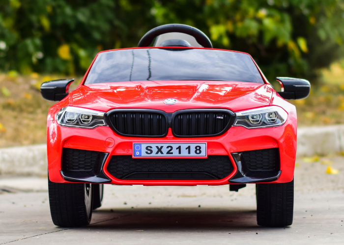 Masinuta electrica Bmw M5 Competition pentru copii 2-7 ani [4]