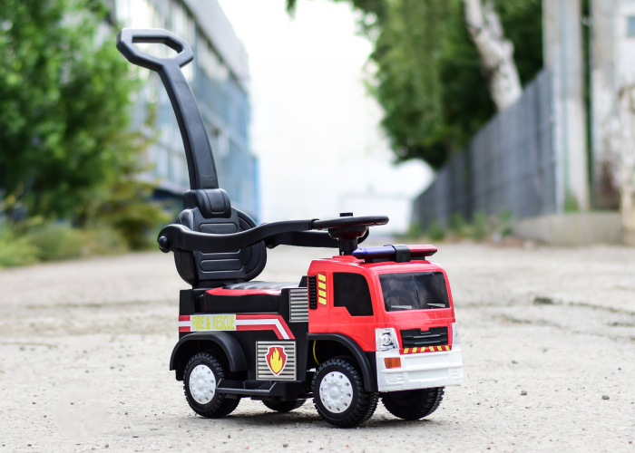 Masinuta electrica & camion cu maner 3 in 1 Kinderauto FireTruck 30W 6V, scaun tapitat, music player [7]