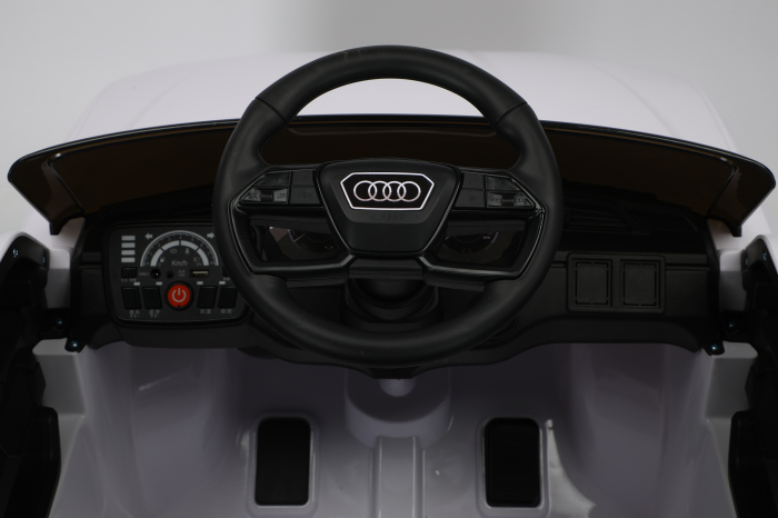 Masinuta electrica pentru copii Audi E-tron Sportback, cu echipare Premium, culoare alba [22]