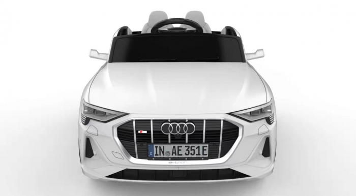 Masinuta electrica pentru copii Audi E-tron Sportback, cu echipare Premium, culoare alba [24]