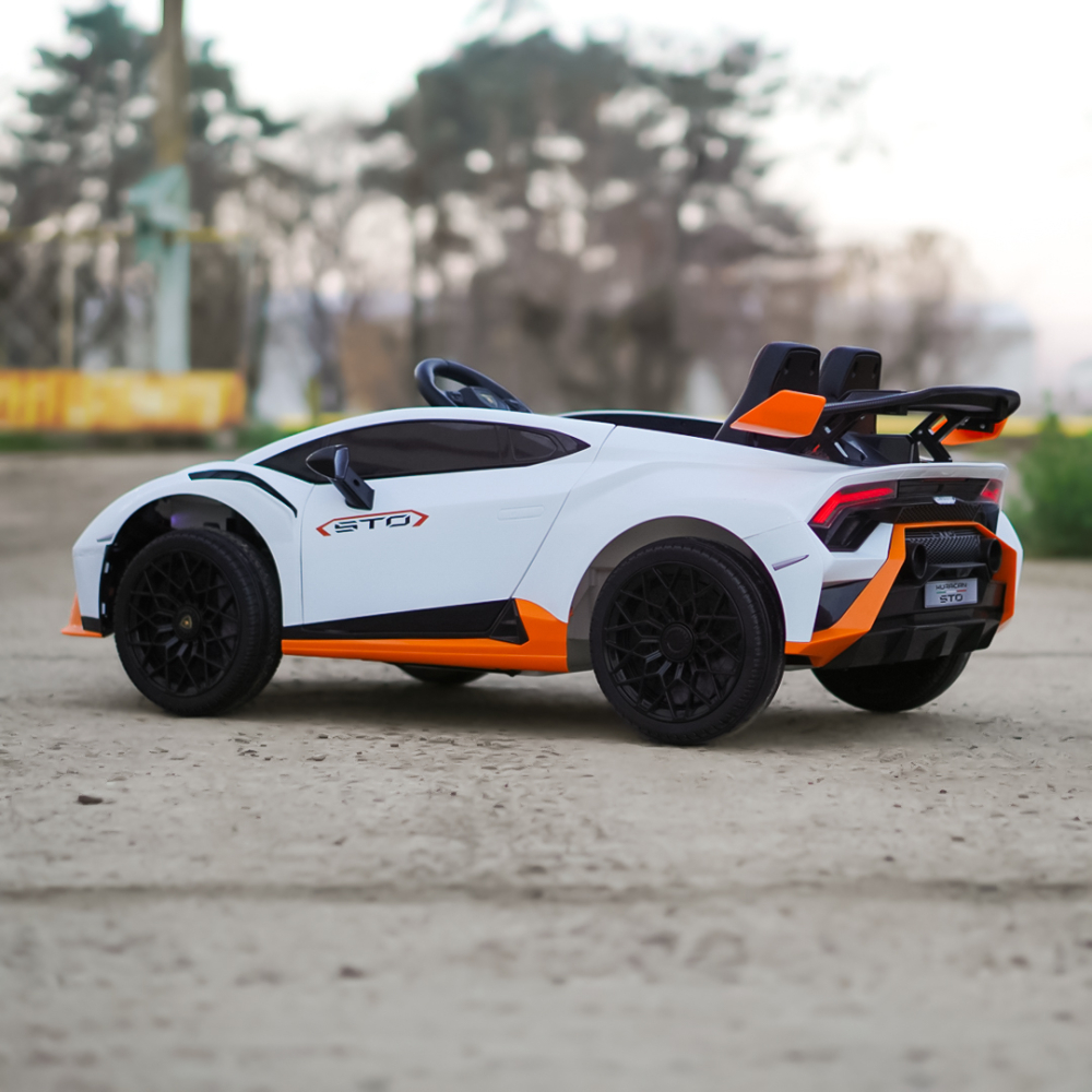 Masinuta electrica cu functie drift Lamborghini Huracan STO, putere 220W, 12V Premium, Alba [9]