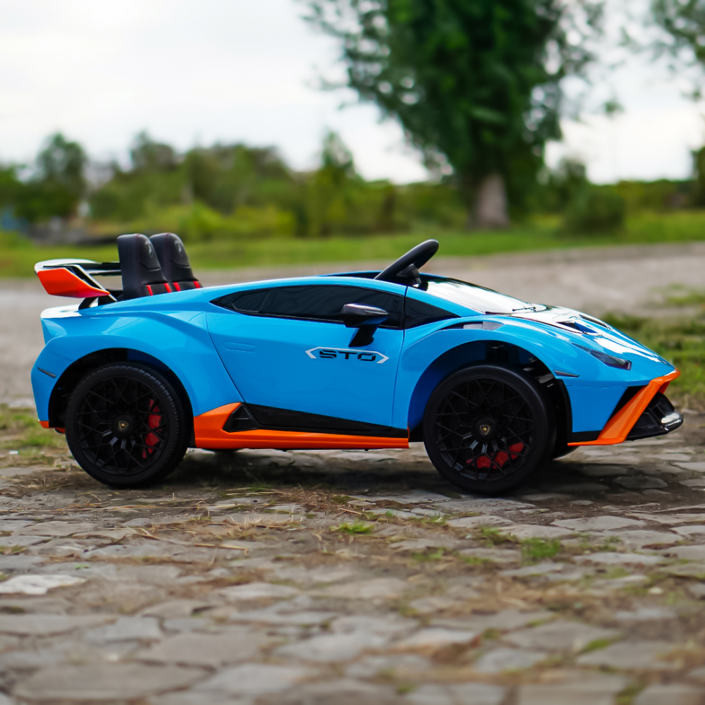 Masinuta electrica cu functie drift Lamborghini Huracan STO, putere 220W, 12V Premium, albastra [10]