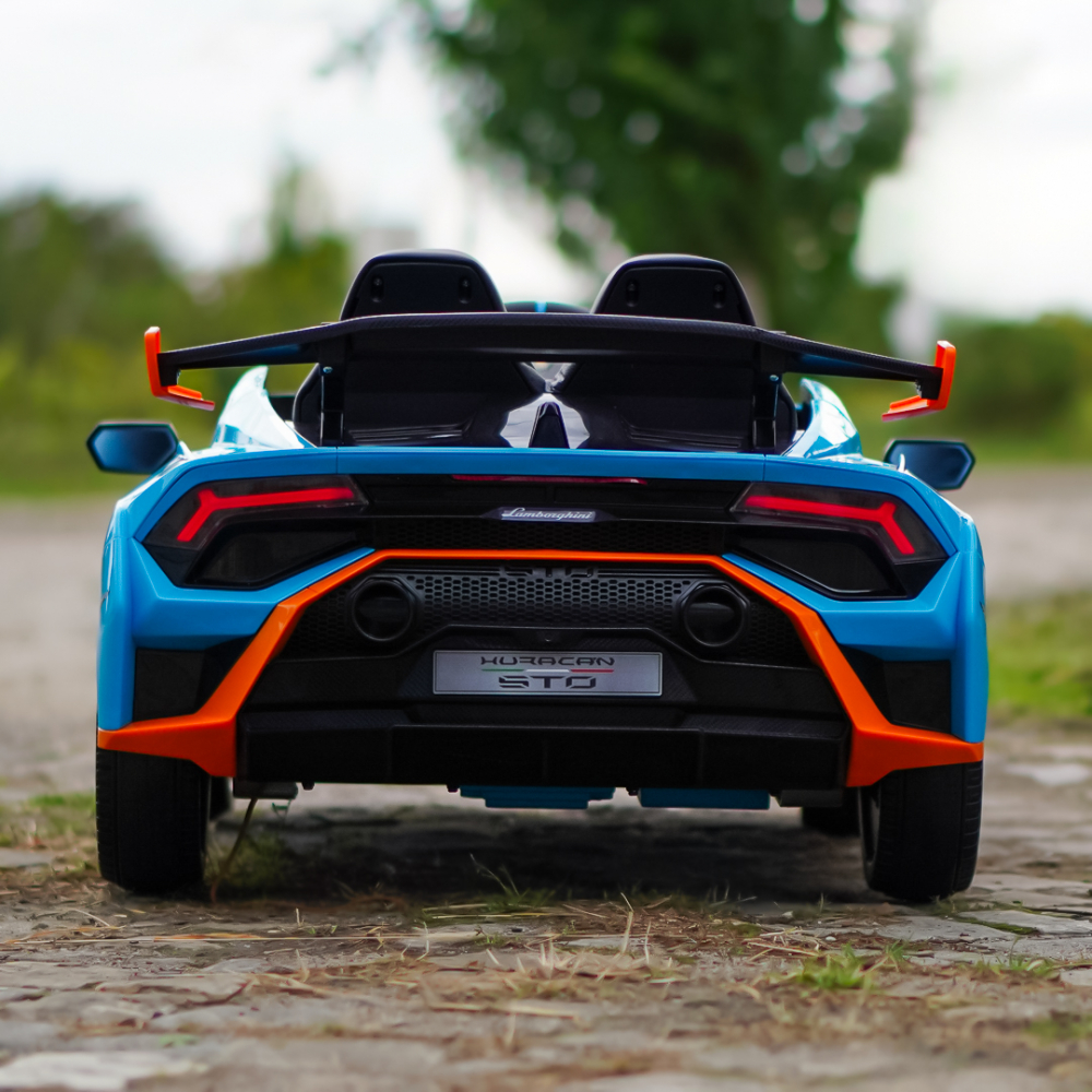 Masinuta electrica cu functie drift Lamborghini Huracan STO, putere 220W, 12V Premium, albastra [7]