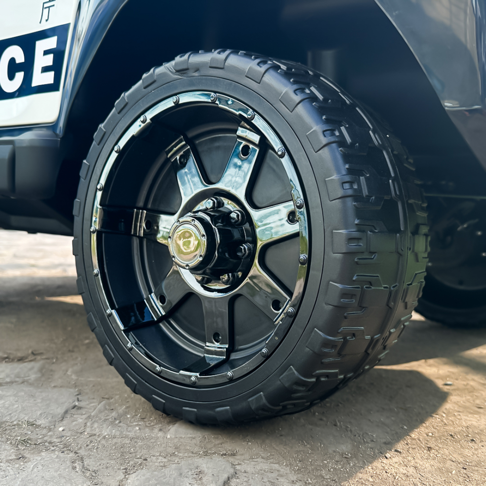 Masinuta electrica de politie, Toyota Hilux 4x4 180W 12V 14Ah PREMIUM, culoare Alba [17]