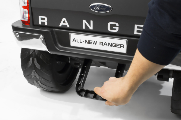 Masinuta electrica Ford Ranger 4x4 PREMIUM 4x35W #Negru Matt [9]