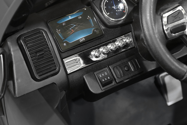 Masinuta electrica Ford Ranger 4x4 PREMIUM 4x35W #Negru Matt [7]