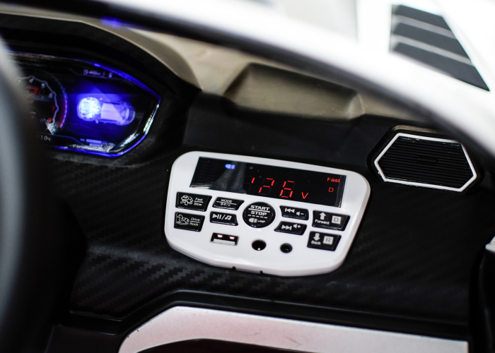 Masinuta electrica copii 2-6 ani Lamborghini Urus, alba [9]