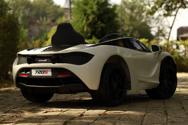 Masinuta electrica McLaren 720S 90W 12V PREMIUM #Alb [17]