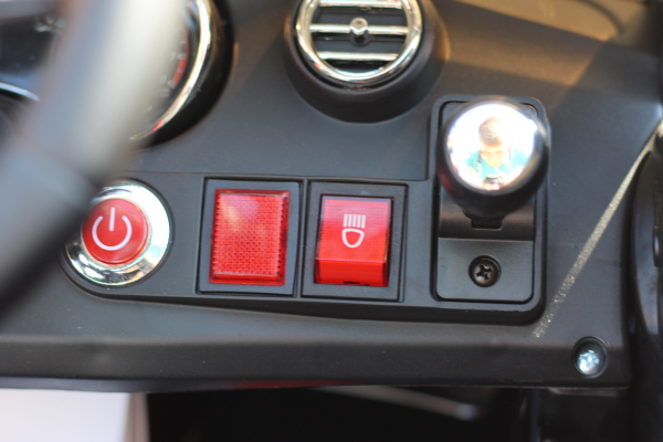 Masinuta electrica Mercedes C63 12V PREMIUM #Negru [7]