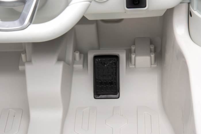 Masinuta electrica Mercedes EQG 140W premium [8]