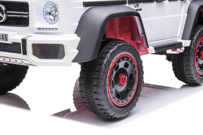 Masinuta electrica Mercedes G63 6x6 210W 12V 10Ah Premium, culoare alba [4]