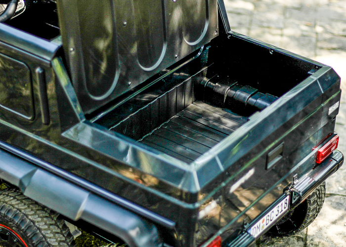 Masinuta electrica Mercedes G63 6x6 Premium cu 4 motoare, culoare Negru [8]