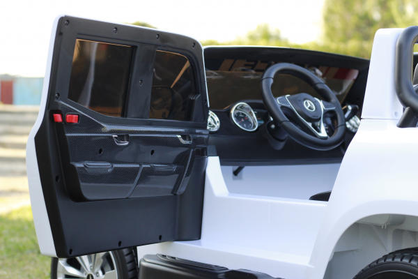Masinuta electrica Mercedes POLICE X-Class 4x4 STANDARD #Alb [8]