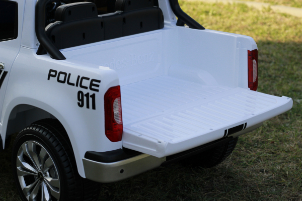 Masinuta electrica Mercedes POLICE X-Class 4x4 STANDARD #Alb [5]