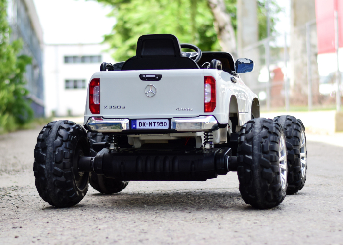 Mercedes X-Class Monster Truck, 4x4, scaun tapitat, roti moi, alb [7]