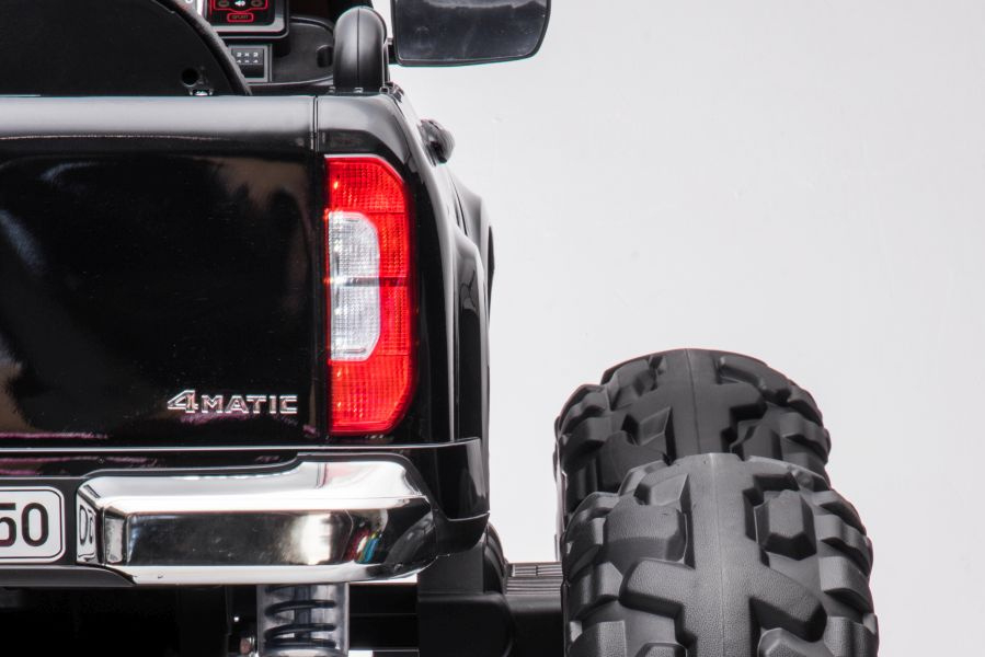 Mercedes X-Class Monster Truck, 4x4, scaun tapitat, roti moi, neagra [15]