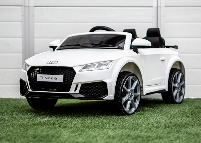 Masinuta pentru copii electrica Audi TT RS, alba [4]