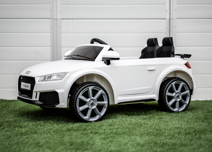 Masinuta pentru copii electrica Audi TT RS, alba [5]