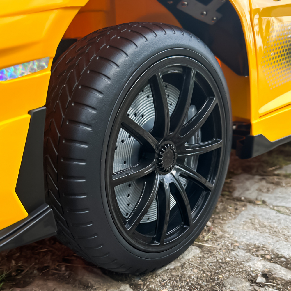 Masinuta electrica pentru 2 copii Lamborghini Aventador Xago 12V 90W Deluxe, Galben [16]
