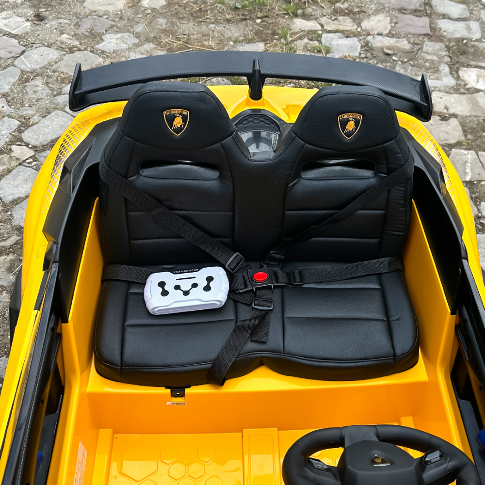 Masinuta electrica pentru 2 copii Lamborghini Aventador Xago 12V 90W Deluxe, Galben [13]