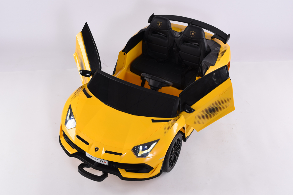 Masinuta electrica pentru 2 copii Lamborghini Aventador Xago 12V 90W Deluxe, Galben [24]