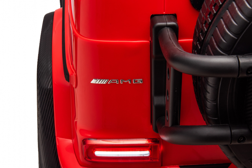Masinuta electrica pentru 2 copii Mercedes G63, tractiune 4x4, putere 800W, 24V, 14Ah, Mp3 rosie [35]