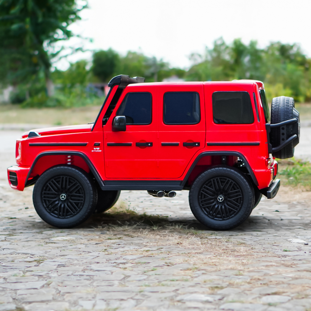 Masinuta electrica pentru 2 copii Mercedes G63, tractiune 4x4, putere 800W, 24V, 14Ah, Mp3 rosie [6]