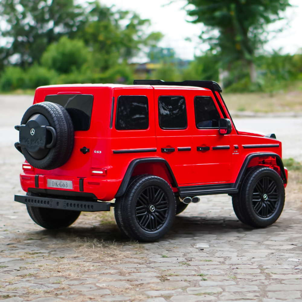Masinuta electrica pentru 2 copii Mercedes G63, tractiune 4x4, putere 800W, 24V, 14Ah, Mp3 rosie [9]