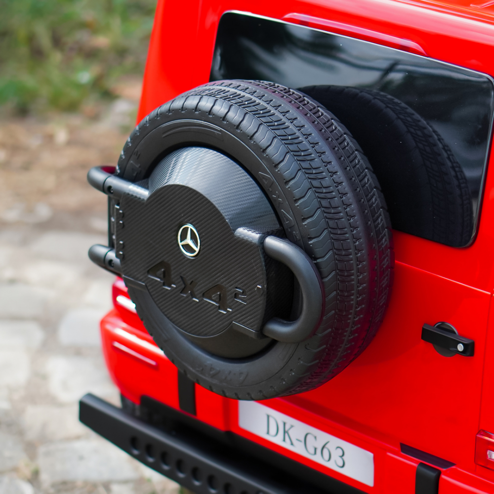 Masinuta electrica pentru 2 copii Mercedes G63, tractiune 4x4, putere 800W, 24V, 14Ah, Mp3 rosie [12]