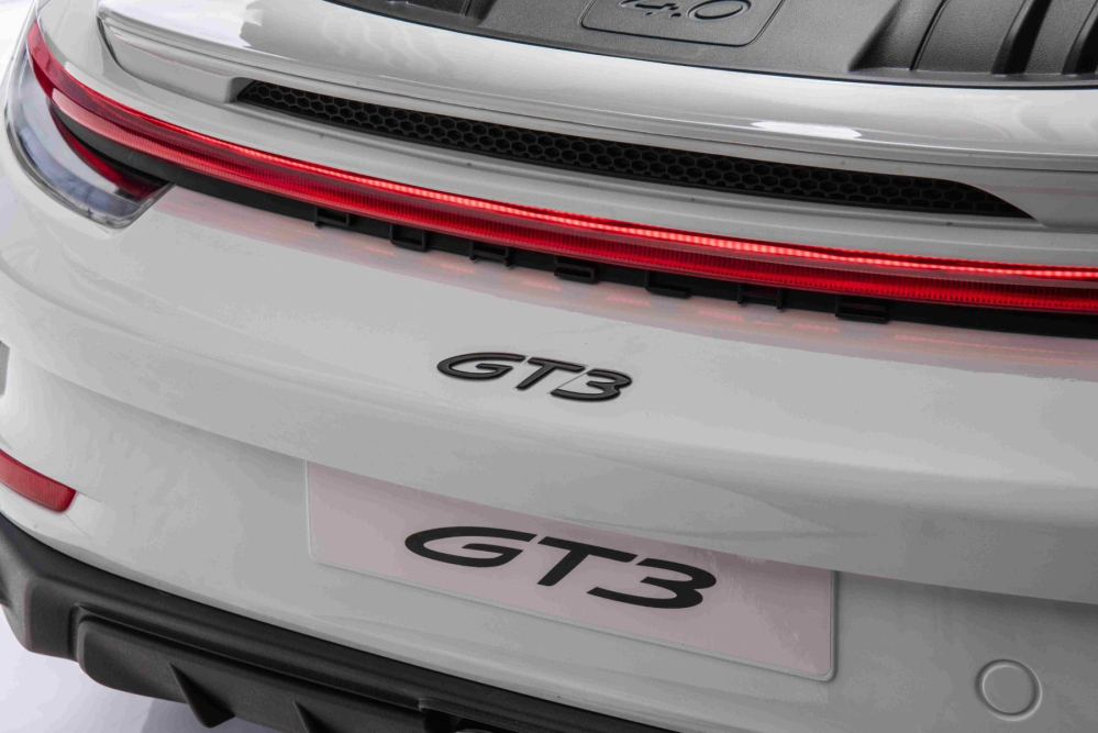 Masinuta electrica pentru 2 copii, Porsche 911 GT3 320W 24V 14Ah premium, culoare alba [17]