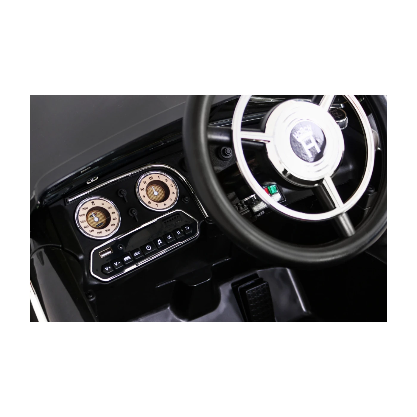 Masinuta electrica pentru copii Audi Horch 930V, putere 110W, echipare Premium, cu scaun pentru adult, negru cu argintiu [6]