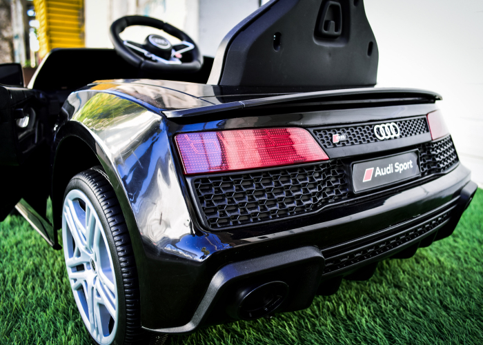 Masinuta electrica pentru copii Audi R8 Spyder 70W 12V, Bluetooth, culoare negru [15]