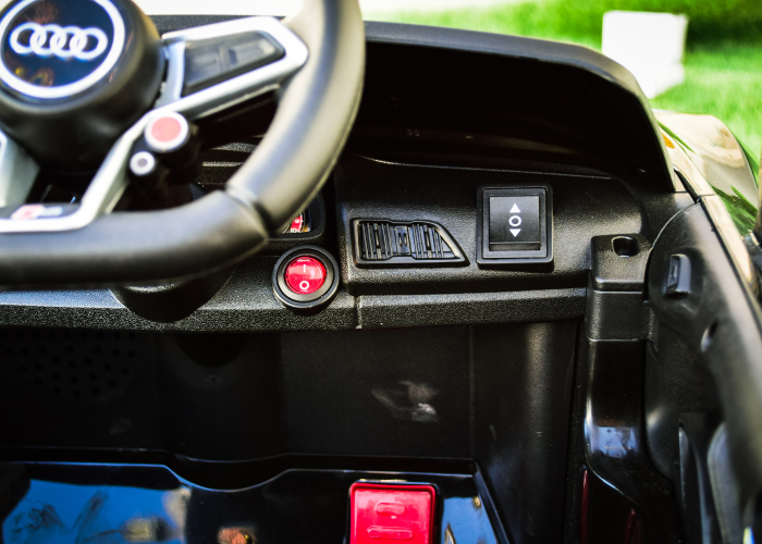 Masinuta electrica pentru copii Audi R8 Spyder 70W 12V, Bluetooth, culoare negru [14]