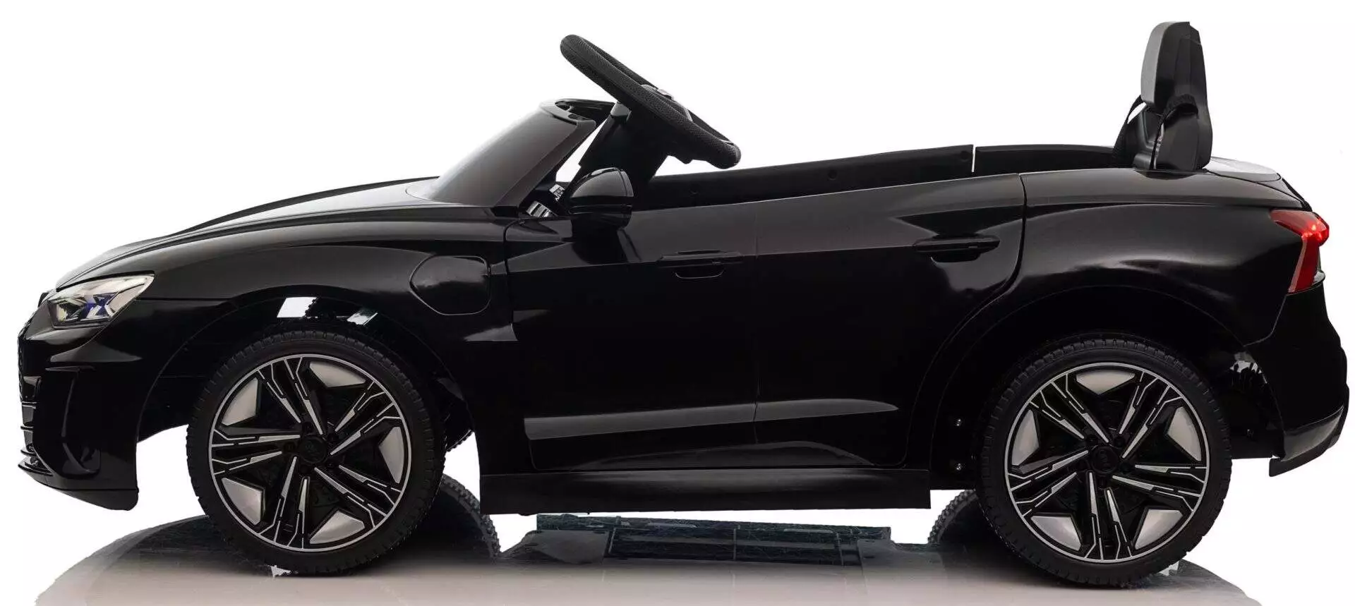 Masinuta electrica pentru copii Audi E-tron GT 60W 12V, culoare negru [15]